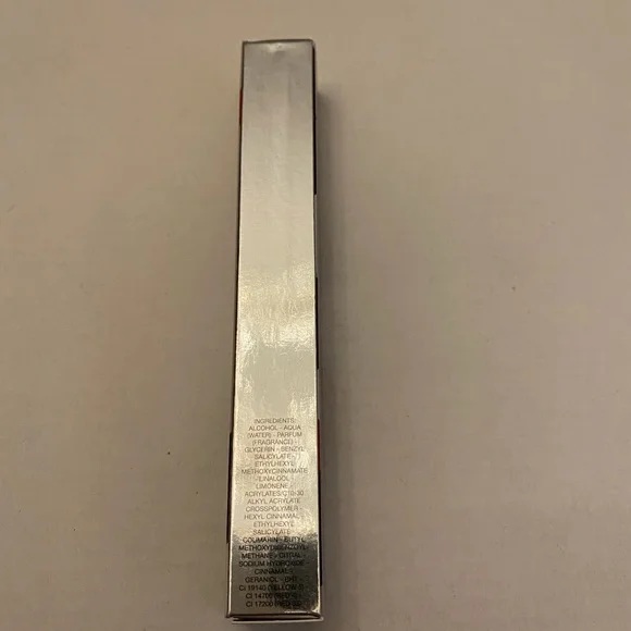 BURBERRY ✨ - Picture 2 of 3